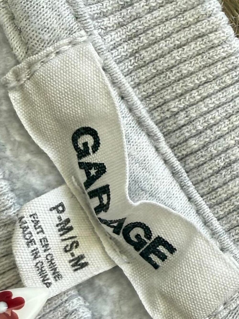 Garage grey basic crewneck - Picture 2 of 2